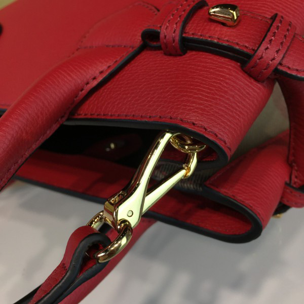 Bv*b*rry red shoulder bag 27cm x 11.5cm x 22cm
