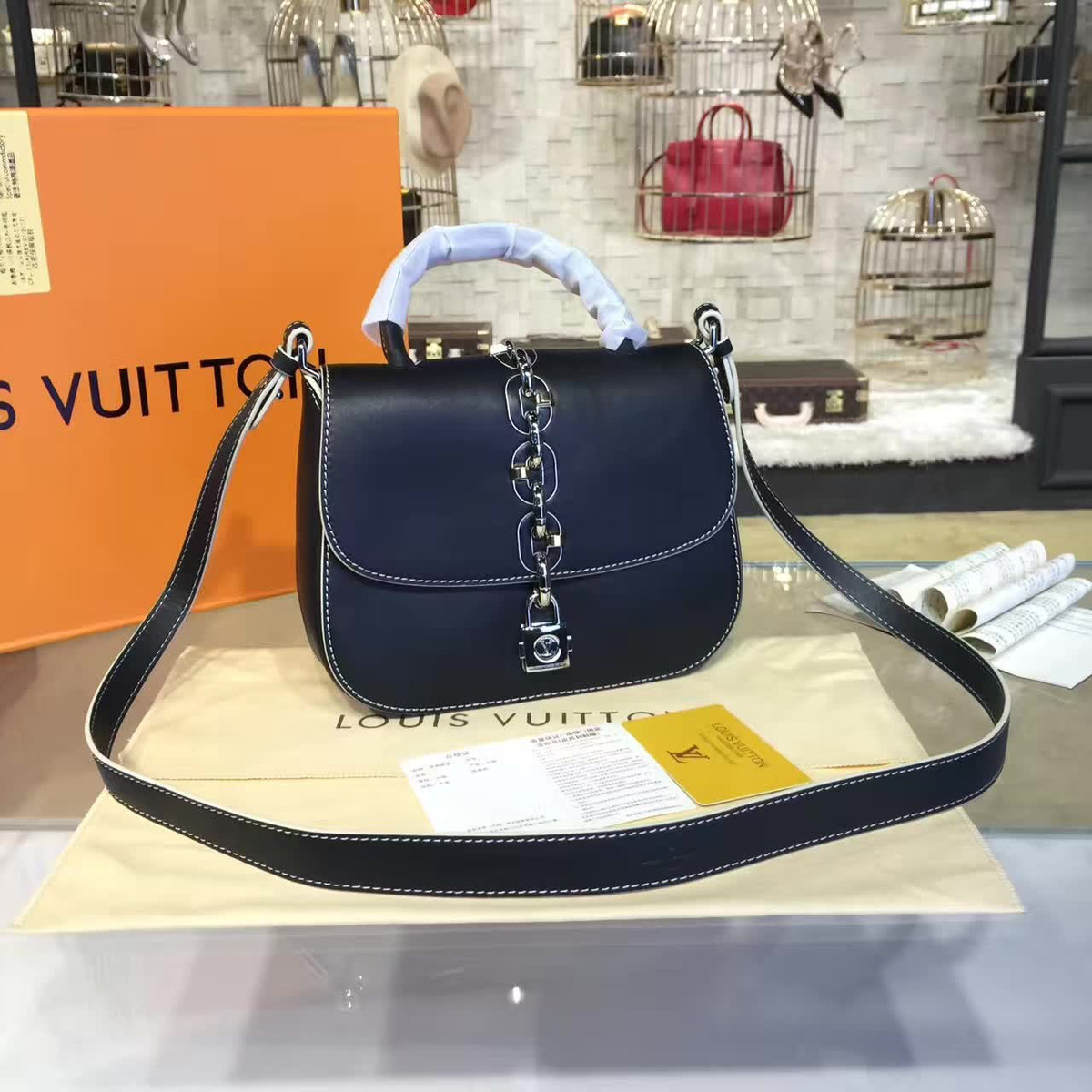 l0vis Vvtt0n chain cohotbag it bag pm 3665