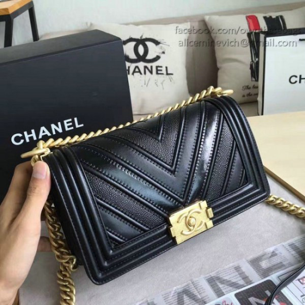 Ch**el chevron quilted medium boy bag black