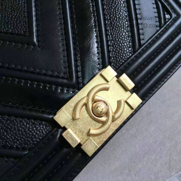 Ch**el chevron quilted medium boy bag black