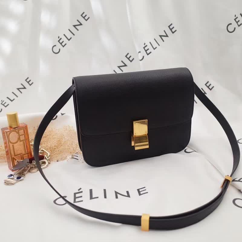 Ce1i*e leather classic box z1127 24cm x 7cmx 19cm