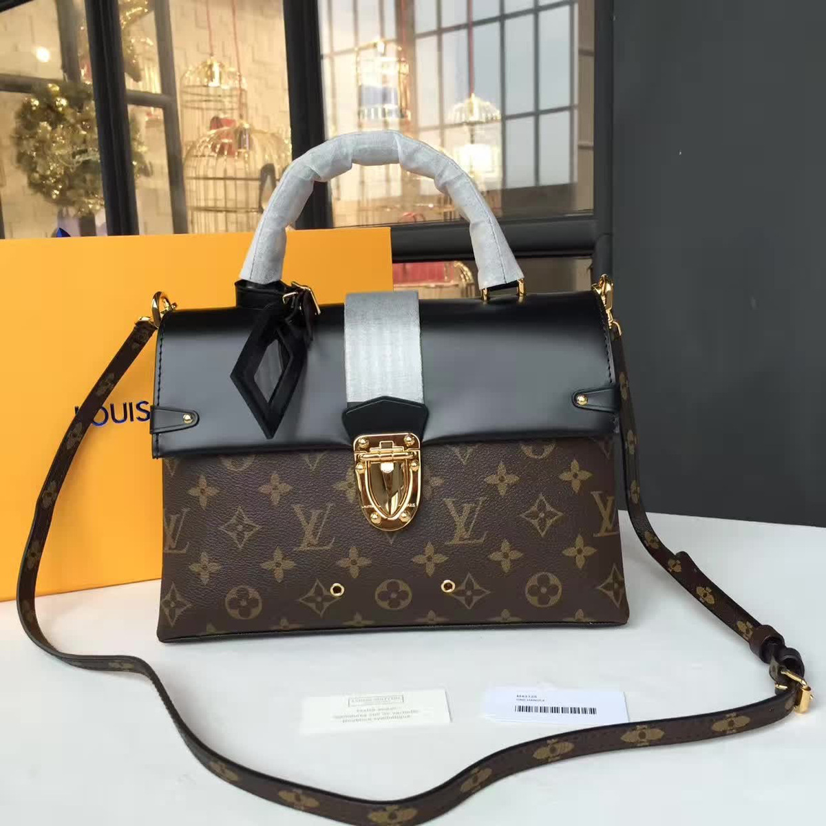 l0vis Vvtt0n monogram one handle flap bag mm 3615 25cm x 9.5cm x 18cm