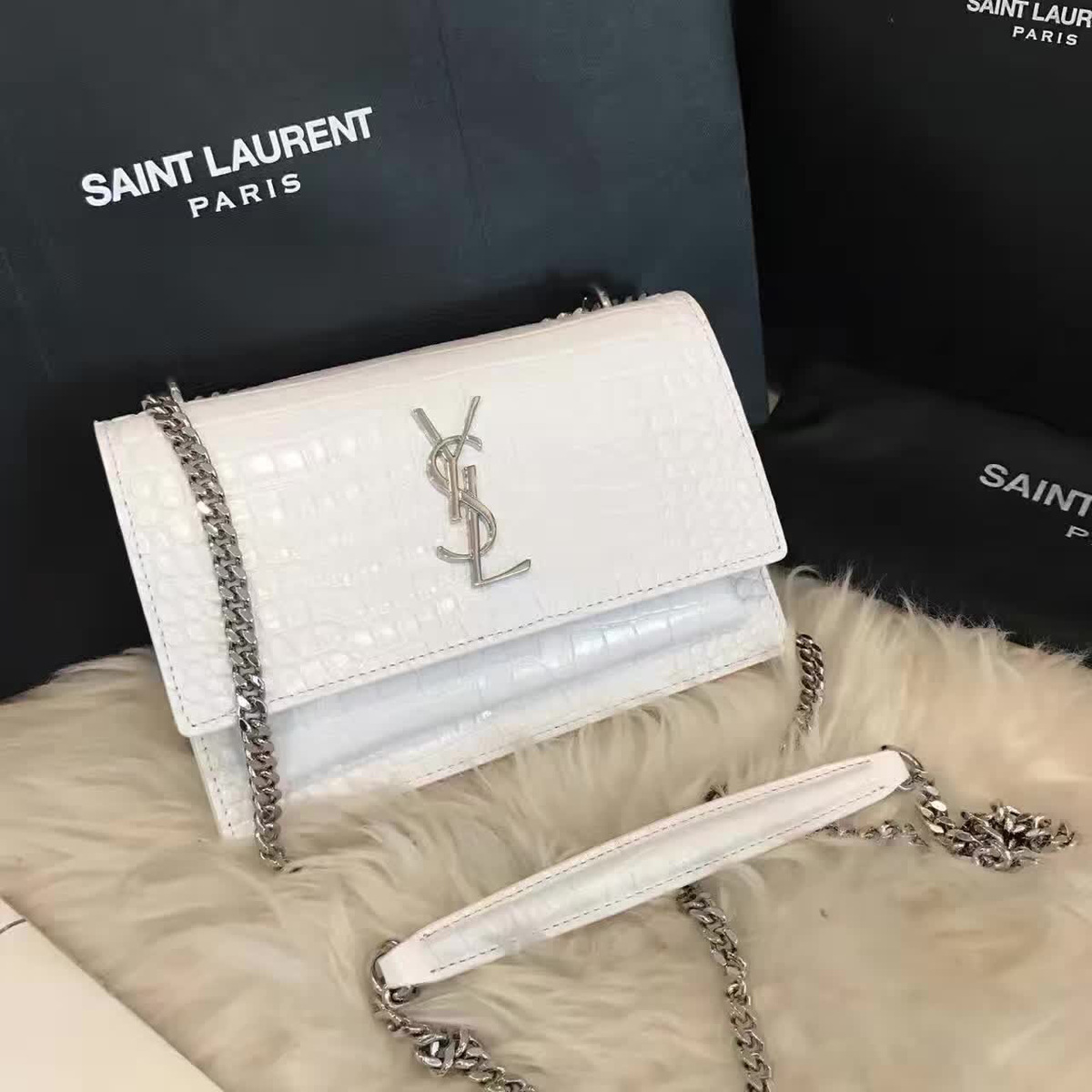 Y51 sunset chain wallet in crocodile embossed shiny leather 4834  17cm x 13cm x 7cm
