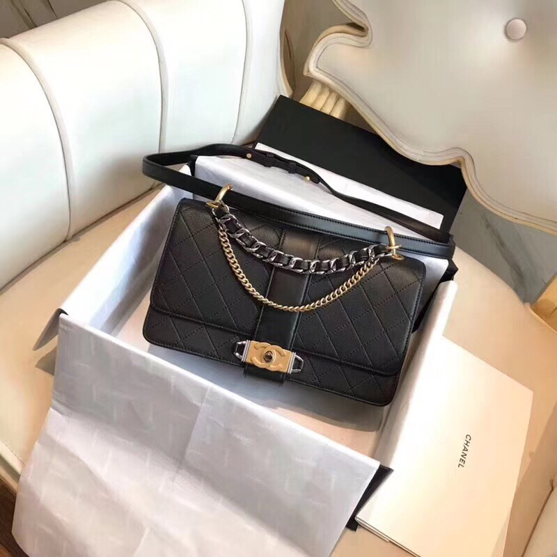 Ch**el caviar stitched flap bag black 24cm