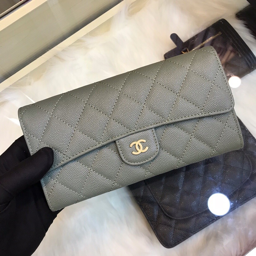Ch**el classic cf long lychee purse green 10.5*19.*3cm