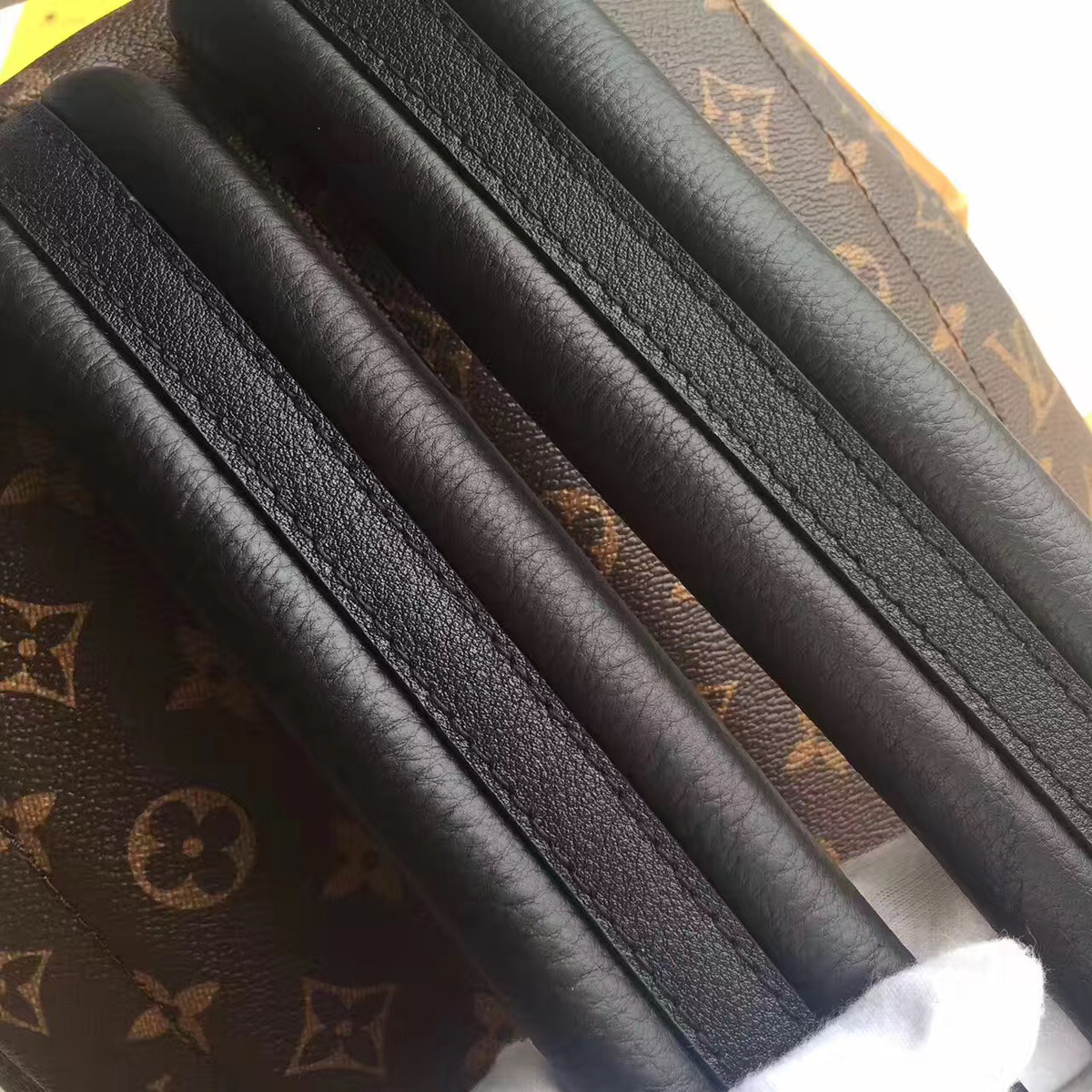 Lv backpack m41561 large 28cm