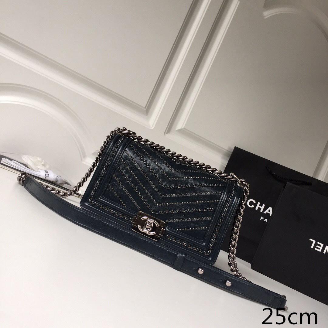 Ch**el wrinkled calfskin dark blue gold hardware 25cm