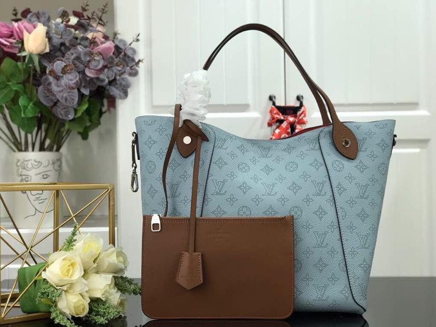 LV calf leather tote 46cm blue 46.0 x 29.5 x 17.0 cm