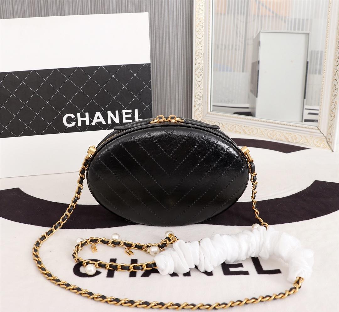 Ch**el whole cowhide black