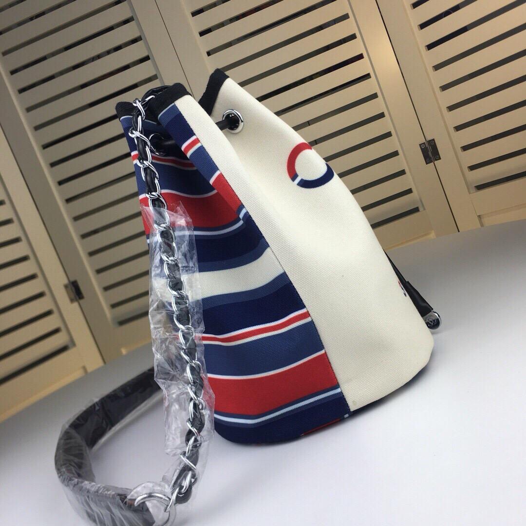 Ch**el canvas bucket bag white 24*17*23cm