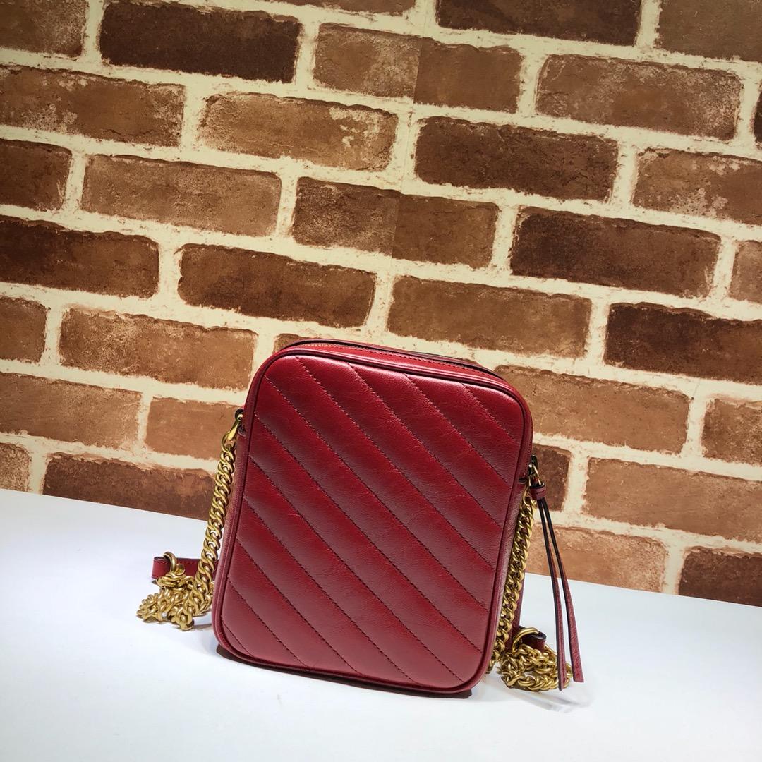 Gvc*1 shoulder bag  chain bag red 16 x 18.5 x 7 cm