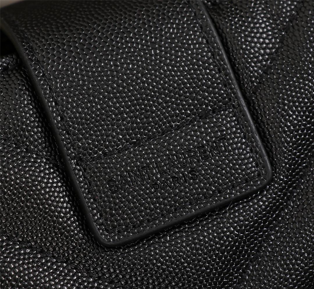 Y51 monogramme black 35x9.5x25cm