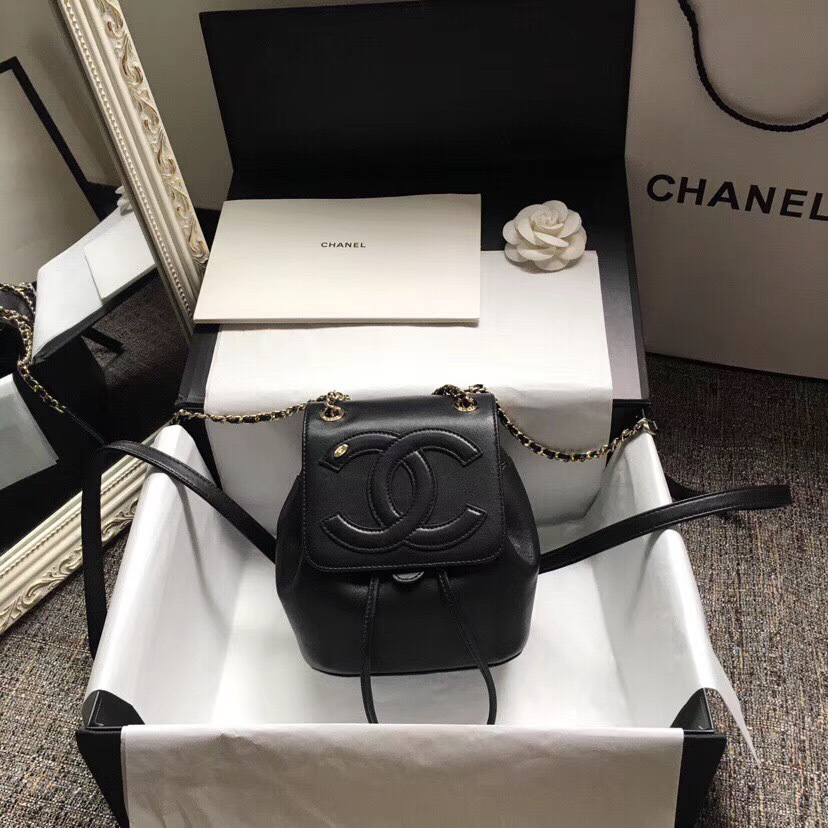 Ch**el chain backpack 16x20x12.5cm