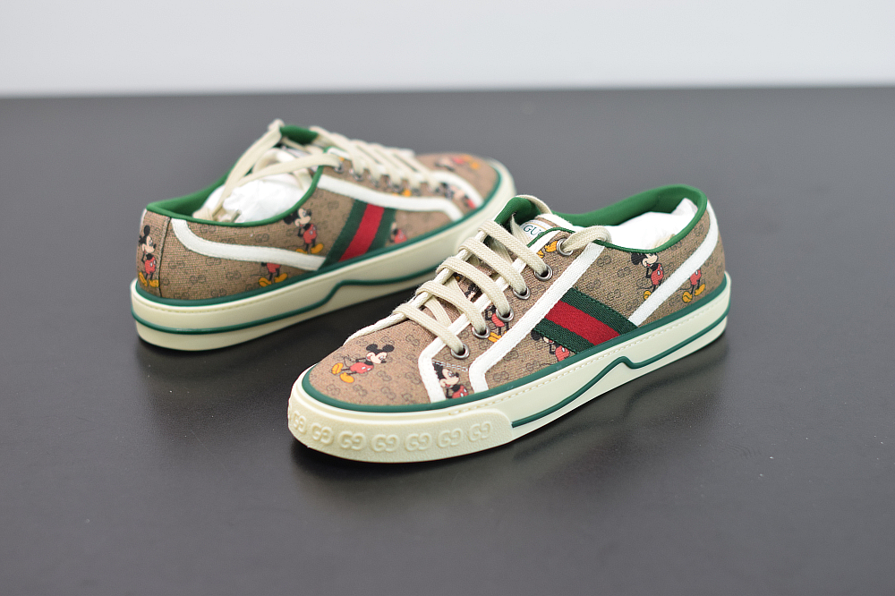 Gvc*1 sneakers mickey