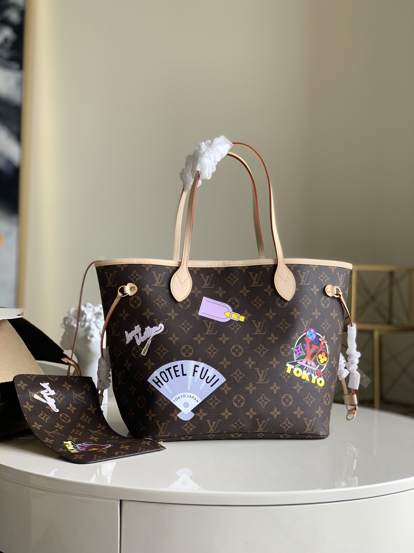 l0vis Vvtt0n neverfull medium mm m40995 32 cm
