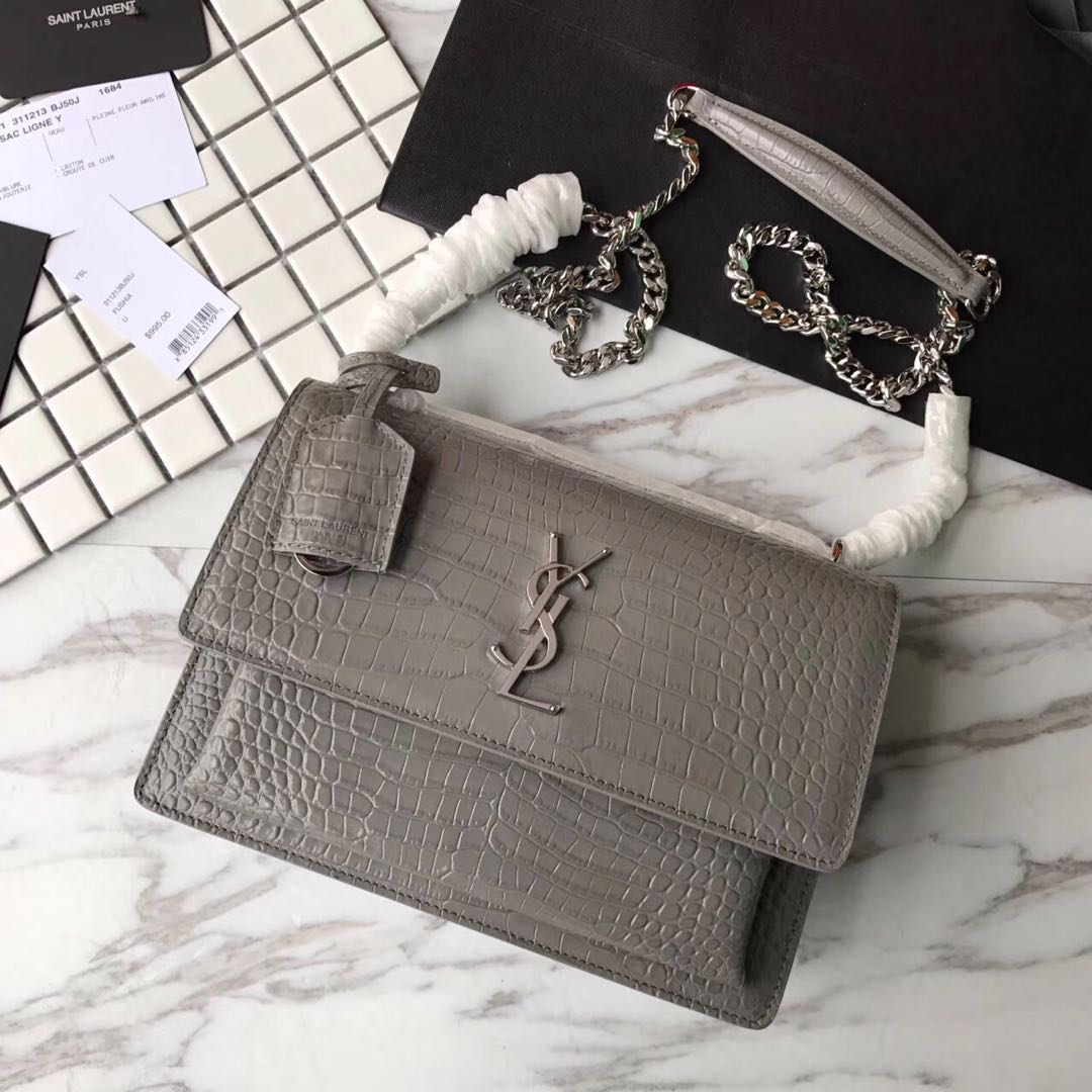 Y51 sunset chain wallet in crocodile embossed shiny leather 4858 17cm x 13cm x 7cm
