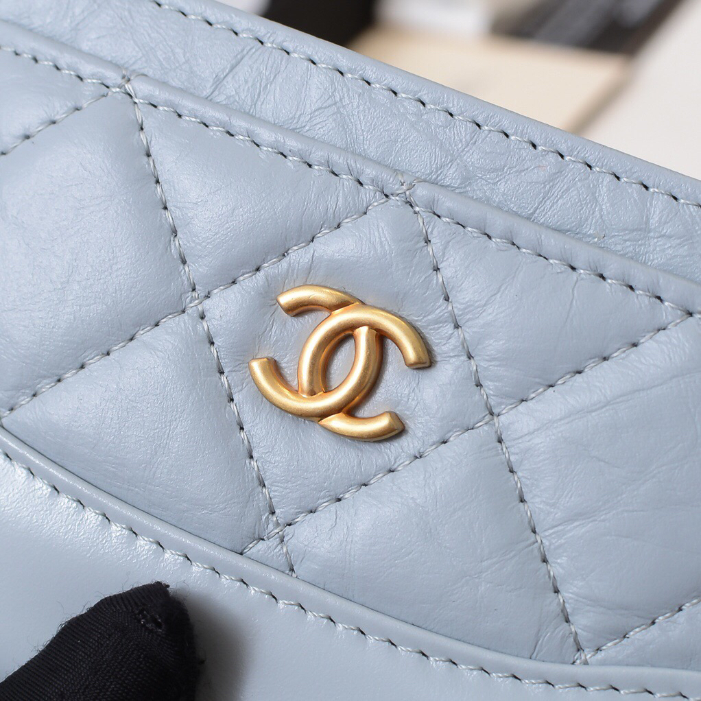 Ch**el card case blue