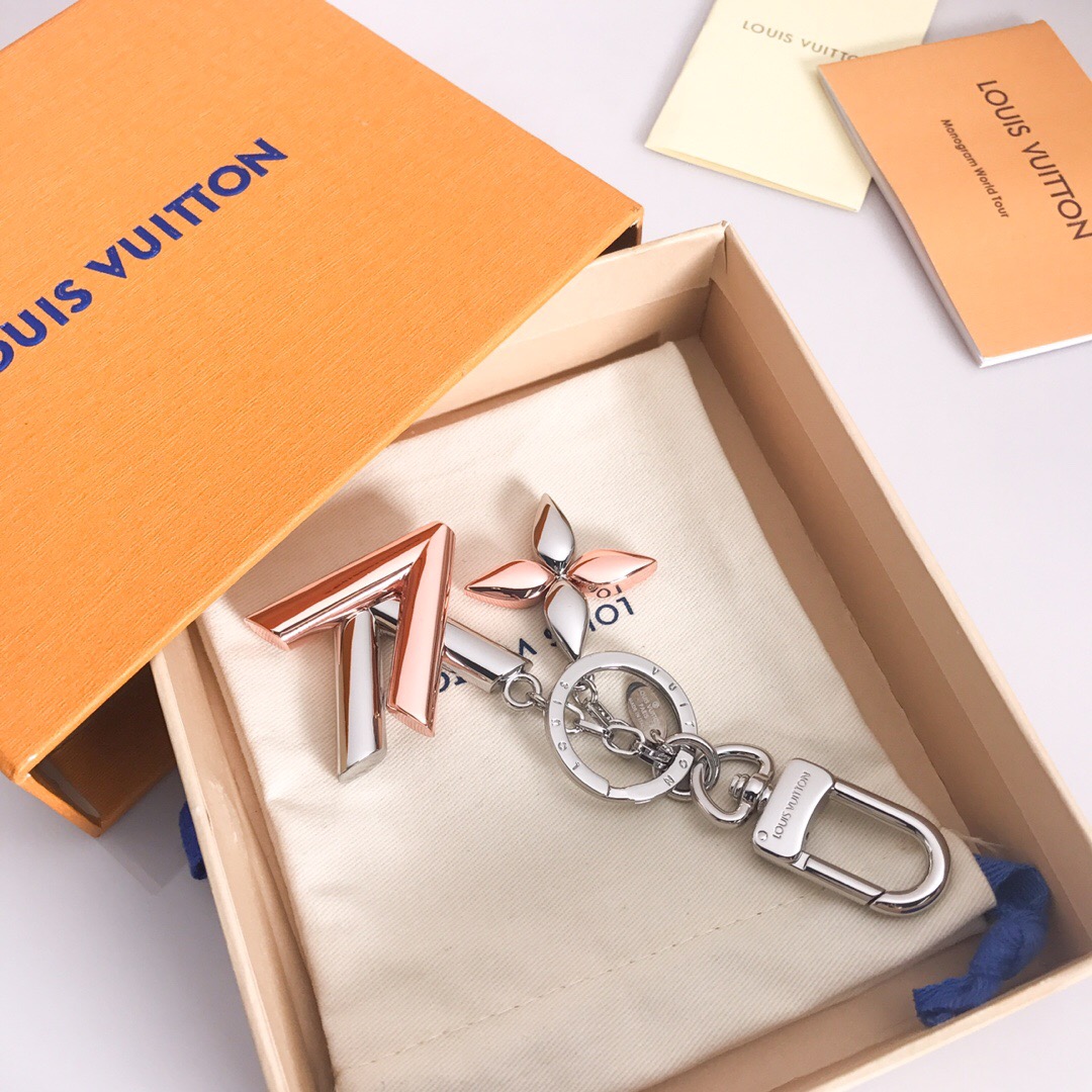 l0vis Vvtt0n key ring m68197