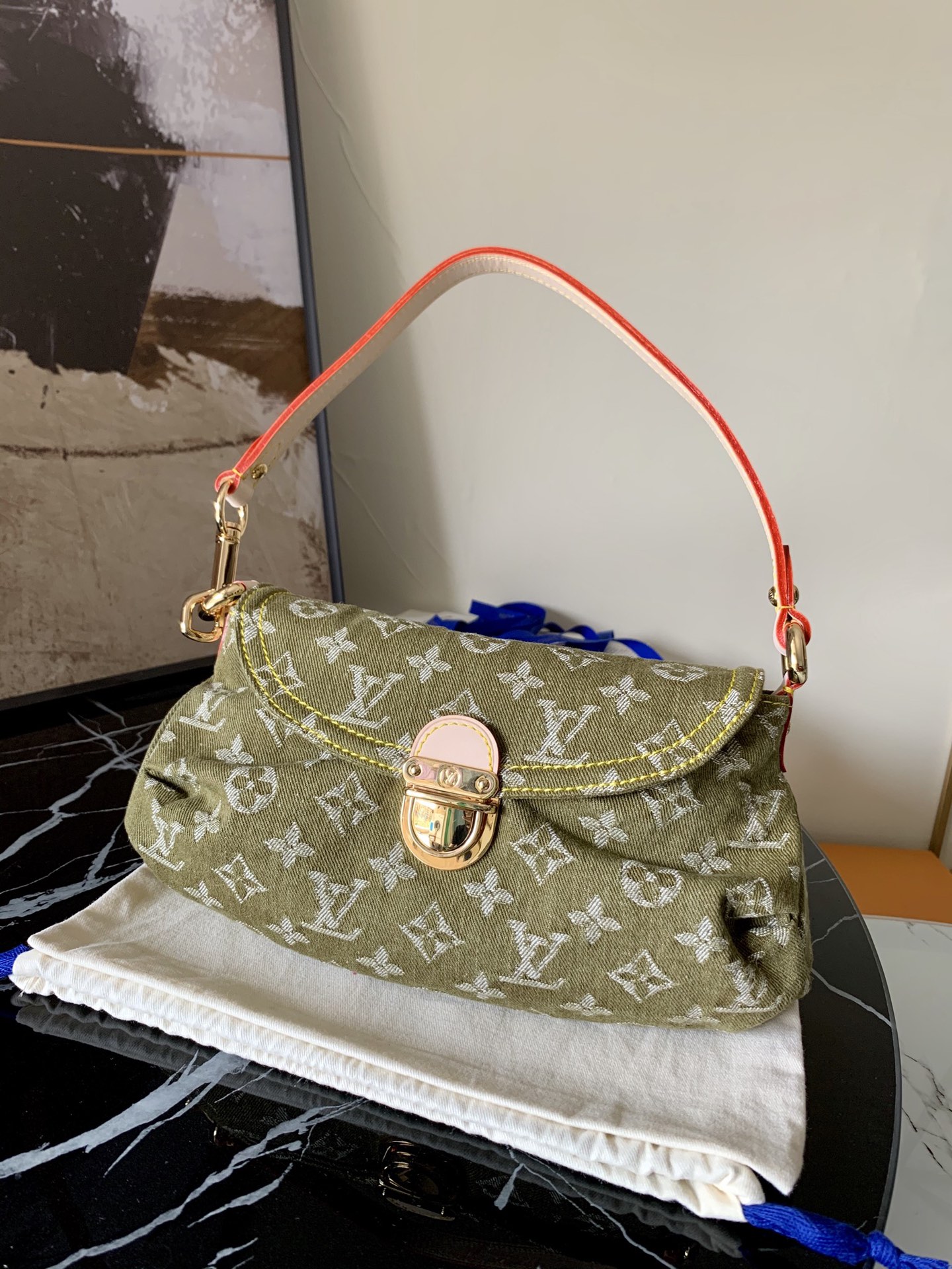 lv De*1m small satchel m95050 green 26*15*9cm