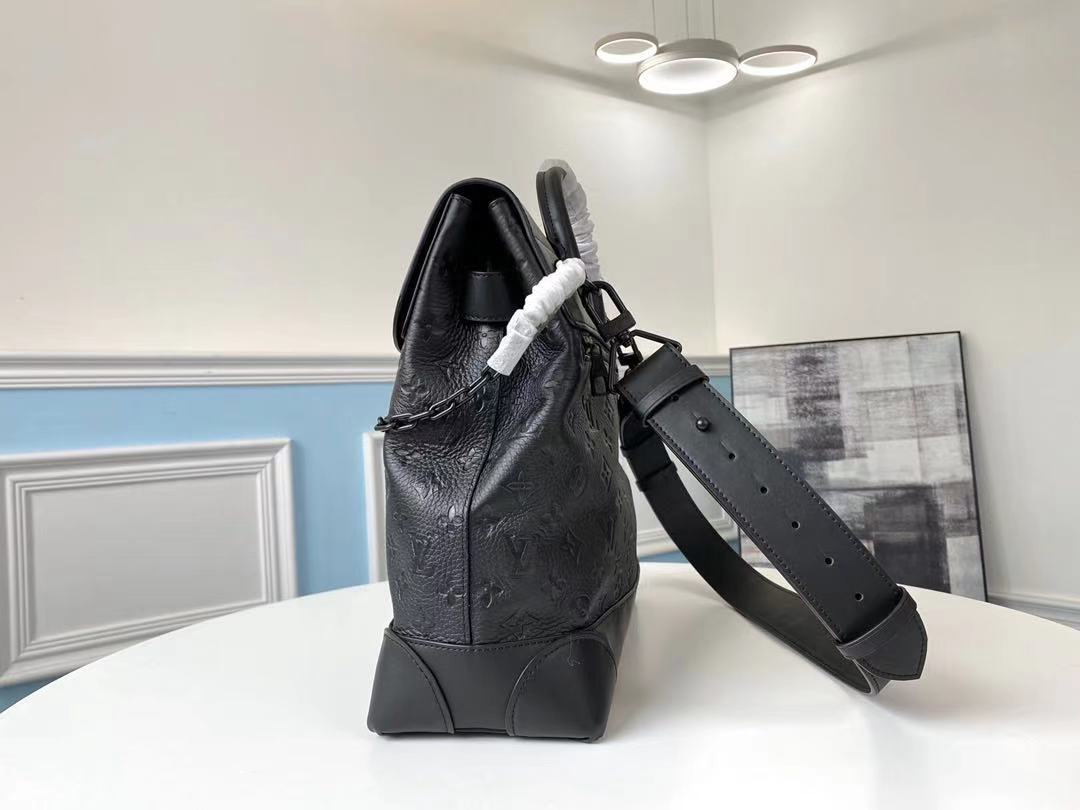 Lv men backpack in black
