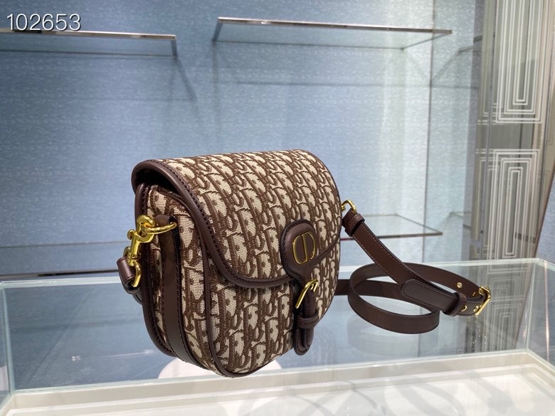 medium D10r bobby bag brown oblique jacquard 22 x 17 x 6 cm