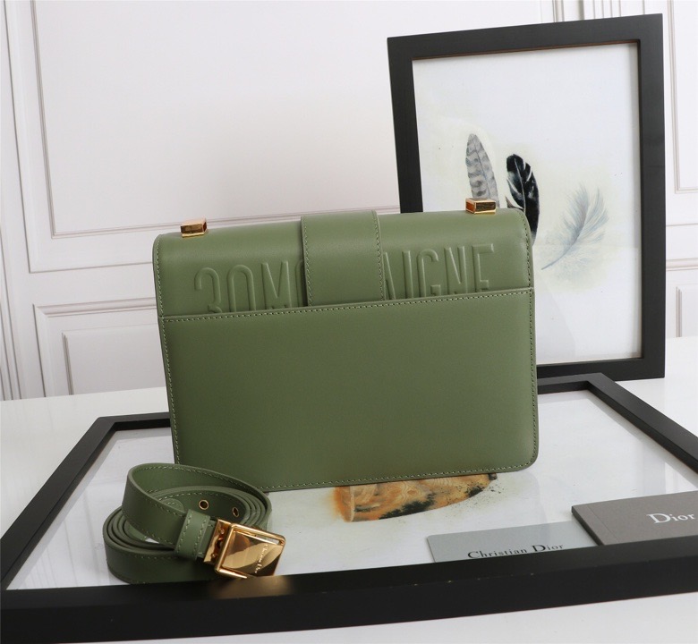 D10r lady D10r montaigne smooth cowhide green 24 x 17 x 8 cm
