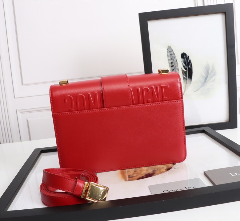 D10r lady D10r montaigne smooth cowhide red 24 x 17 x 8 cm