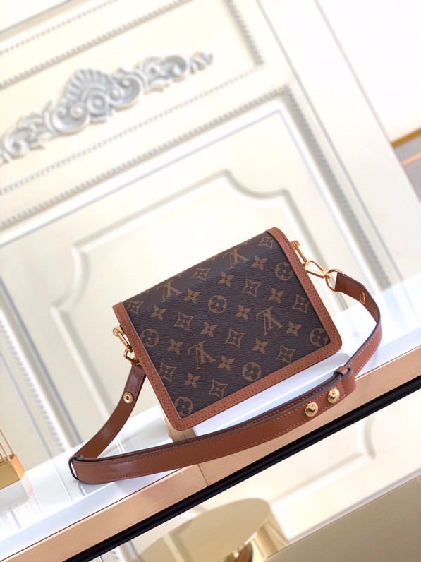 l0vis Vvtt0n mini dauphine m44580 20×19×9cm