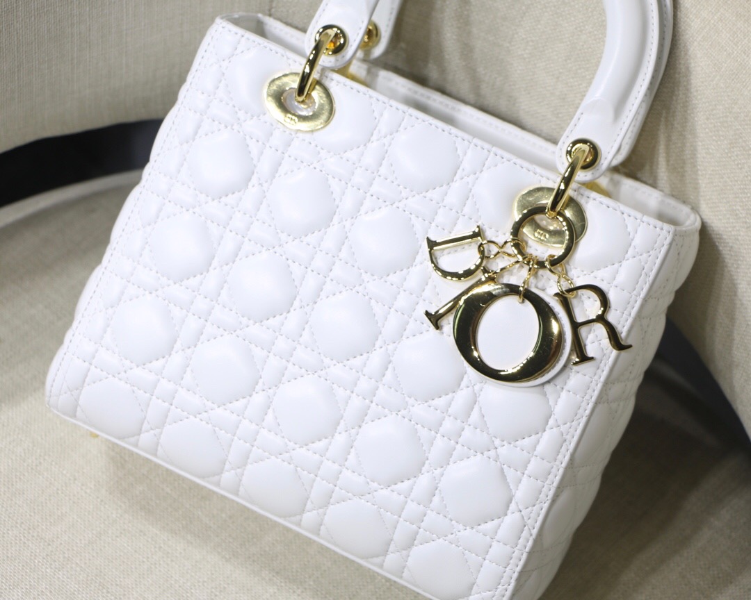 D10r medium ultramatte lady bag latte cannage lambskin m0565 24 x 20 x 11cm