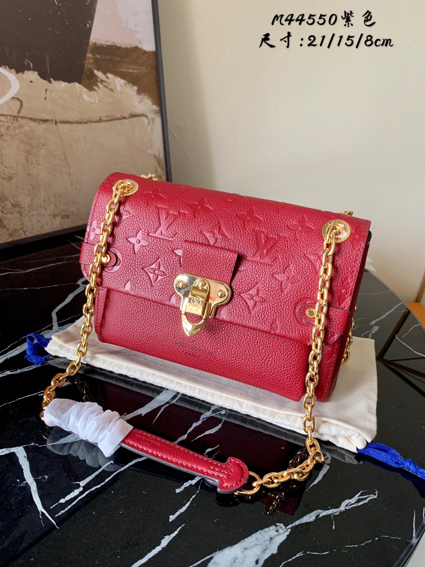 l0vis Vvtt0n vavin bb monogram empreinte leather scarlet m44554 21 x 15 x 8 cm