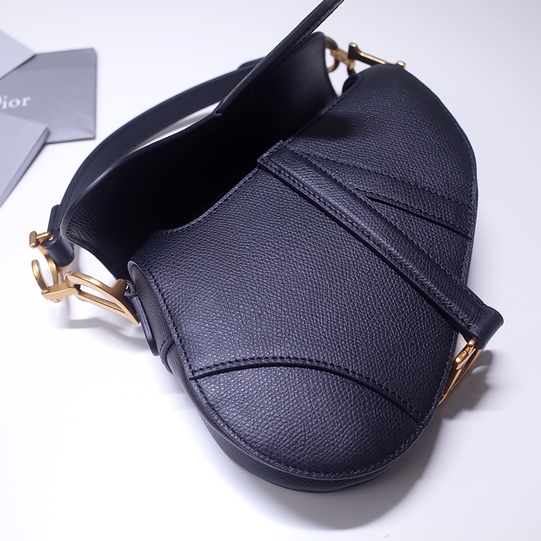 D10r mini saddle bag black grained calfskin  jessi m0447cbaa 21 x 18 x 5 cm