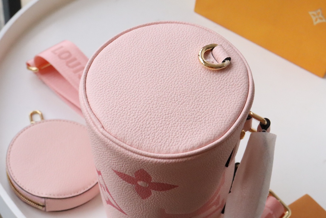 l0vis Vvtt0n papillon bb monogram empreinte leather in rosebud m45707 20 x 10 x 10 cm