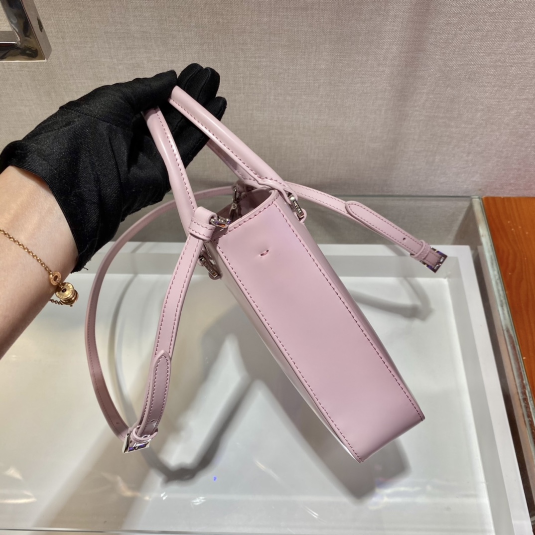 Pra*a small brushed leather tote alabaster pink 1ba331 15 x 17.5 x 5 cm