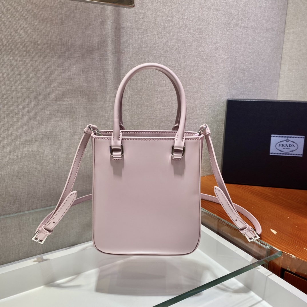 Pra*a small brushed leather tote alabaster pink 1ba331 15 x 17.5 x 5 cm