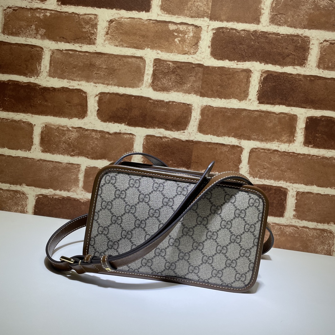 Gvc*1 mini bag with interlocking g 658572 22.5 x 14 x 7 cm