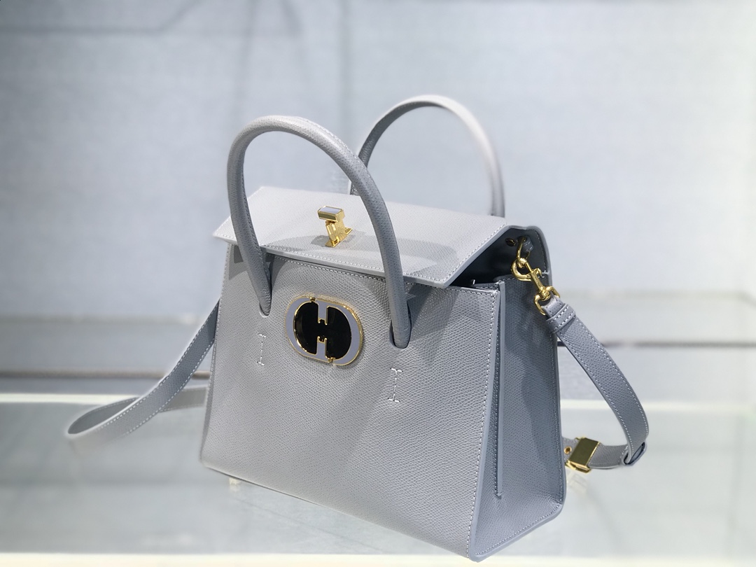 D10r medium st honorÉ tote gray grained calfskin m9321umba 25 x 19 x 12 cm