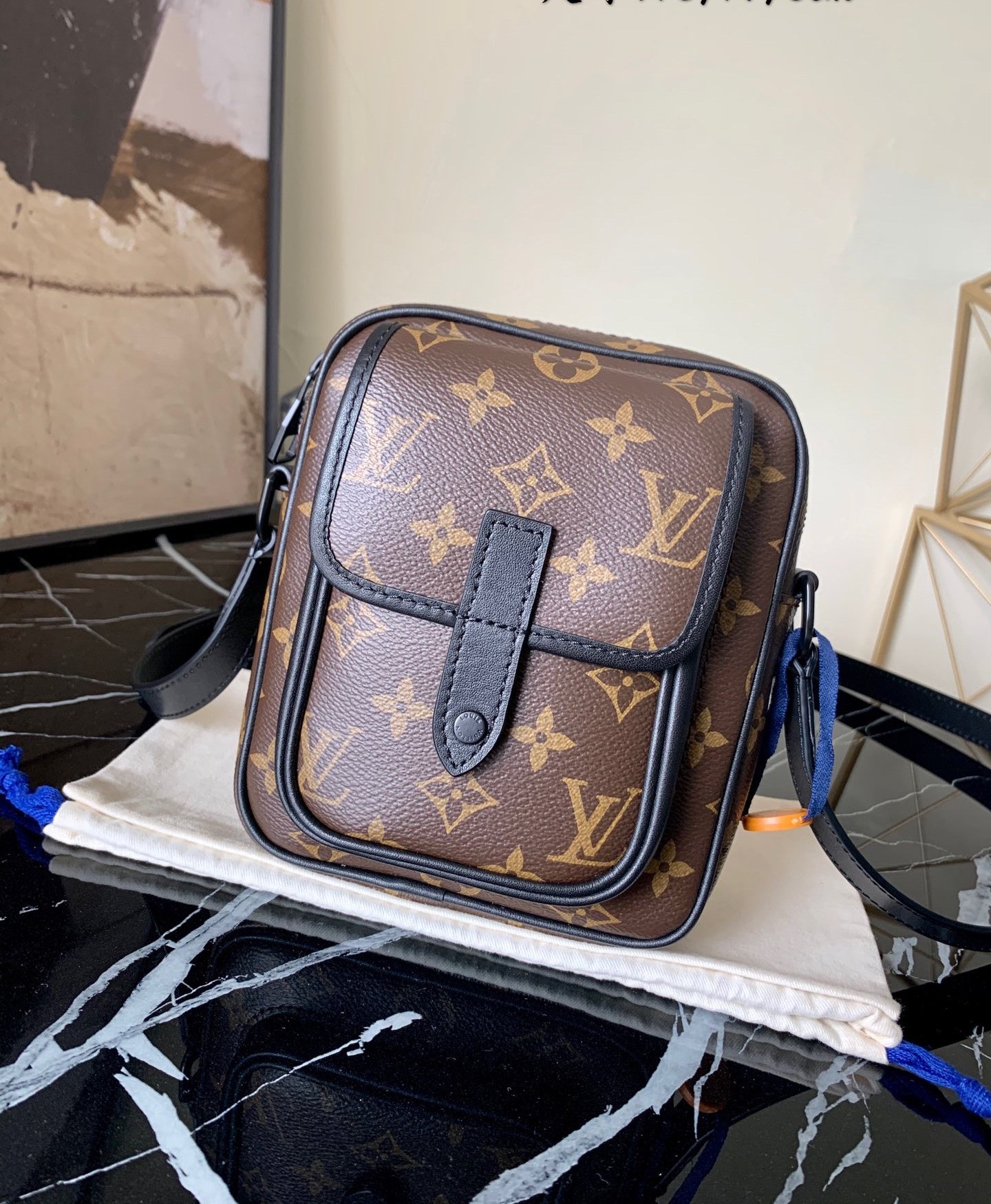 l0vis Vvtt0n christopher wearable wallet monogram macassar canvas m69404 15.0 x 17.0 x 8.0cm