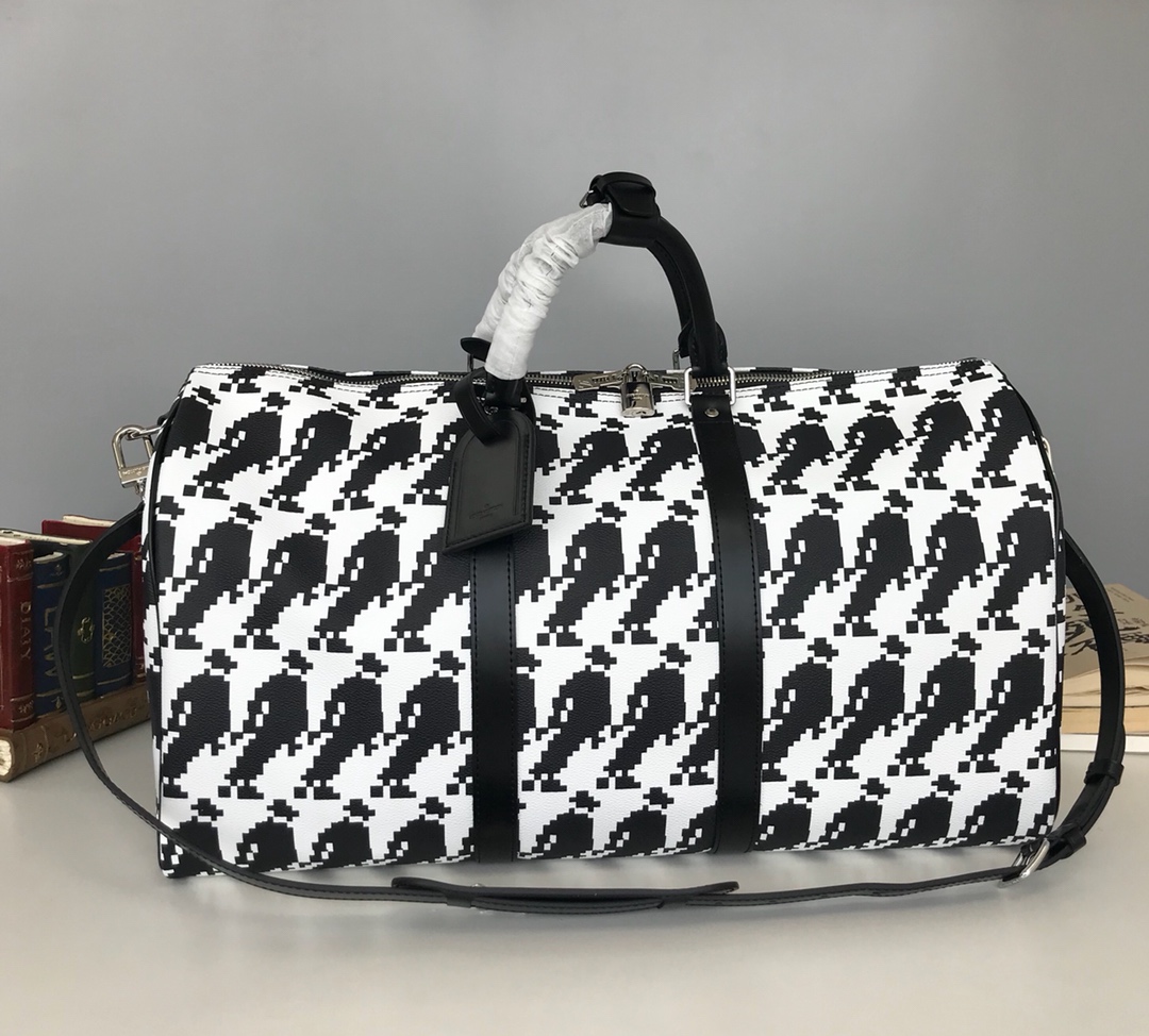 l0vis Vvtt0n limited edition michael jackson keepall 45 black and white  45 x 27 x 20 cm