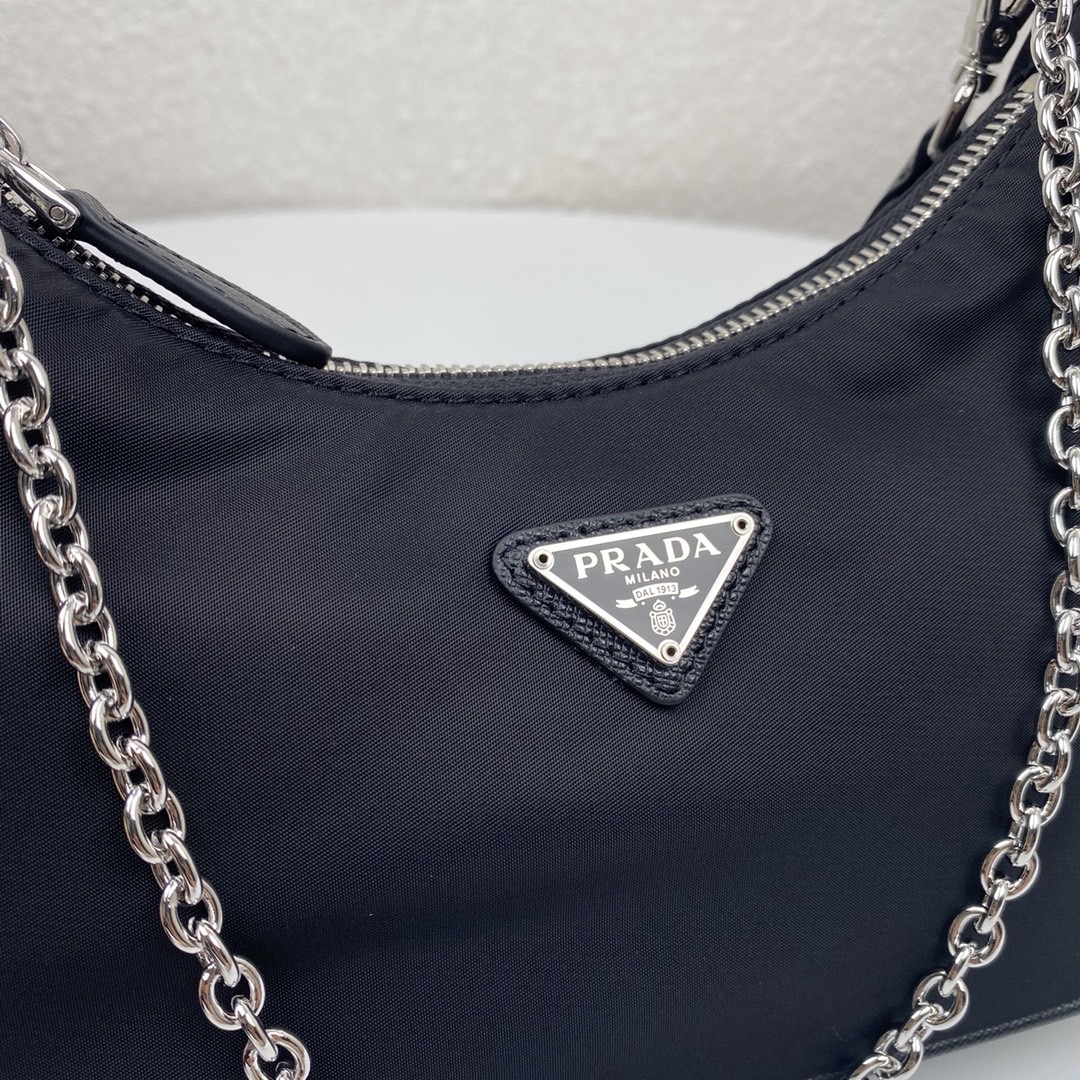 Pra*a re-edition 2005 nylon bag black 1bh204 22 x 12 x 6 cm
