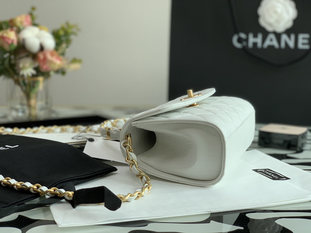 Ch**el small flap bag with top handle crumpled lambskin as2478 15 × 22.5 × 9.5 cm