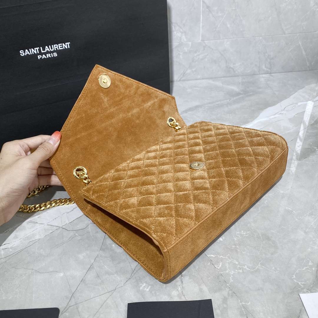 Y51 envelope medium bag in mix matelassÉ velvet beige 487206  24 × 17.5 × 6 cm