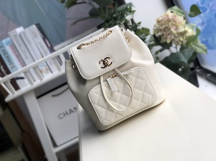 Ch**el business affinity backpack white leather a93748 25 x 24 x 17 cm