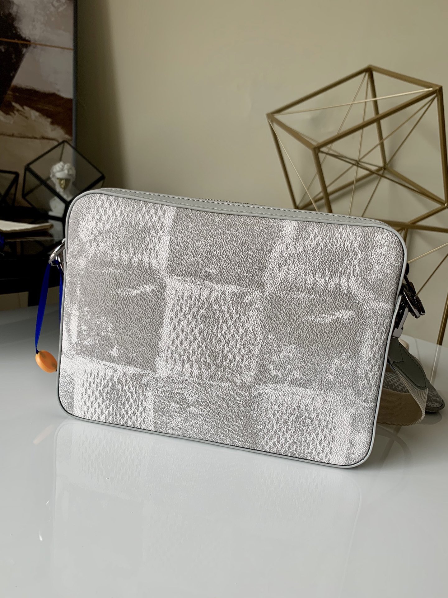 l0vis Vvtt0n trio messenger bag damier other stone grey n50068 26 × 5 × 18 cm