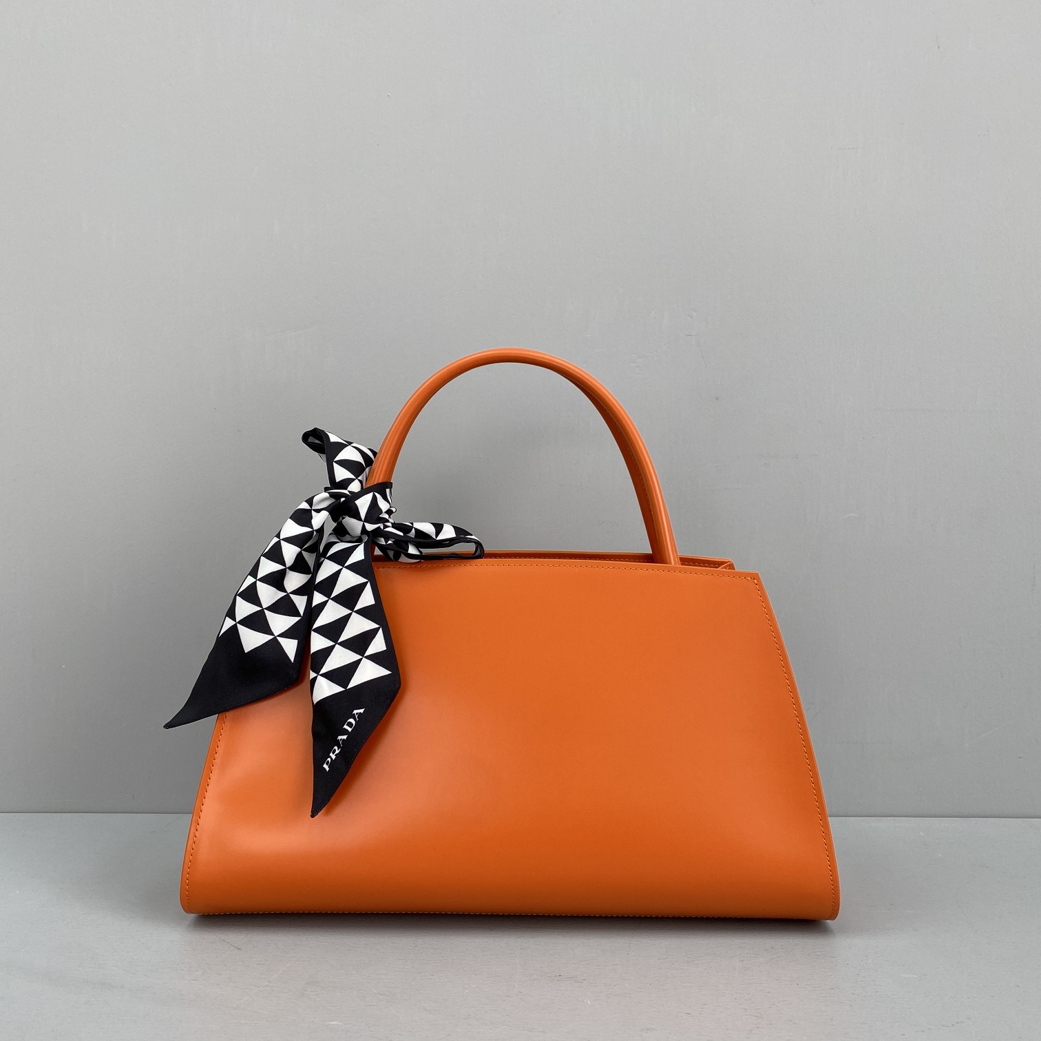pra*a M1vccia x raf simons orange 33 x 18 x 13.5 cm