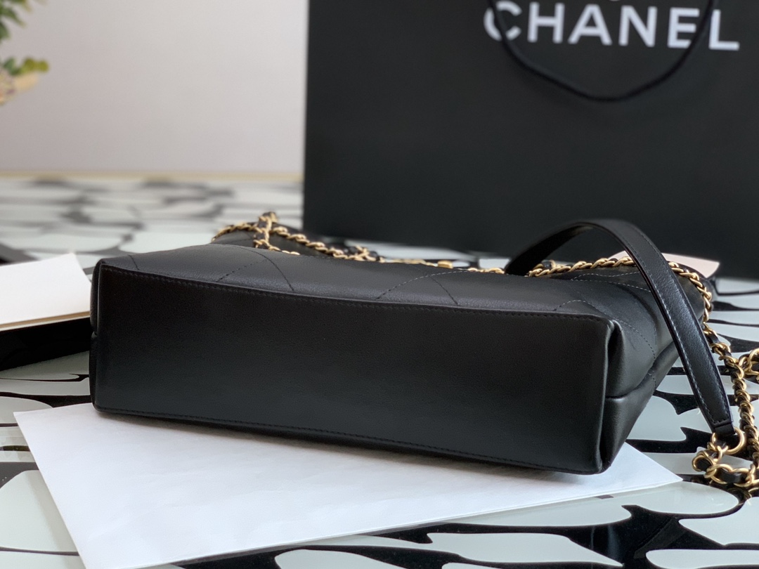 Ch**el small shopping bag calfskin & gold-tone metal black as2374 24 × 31 × 7 cm