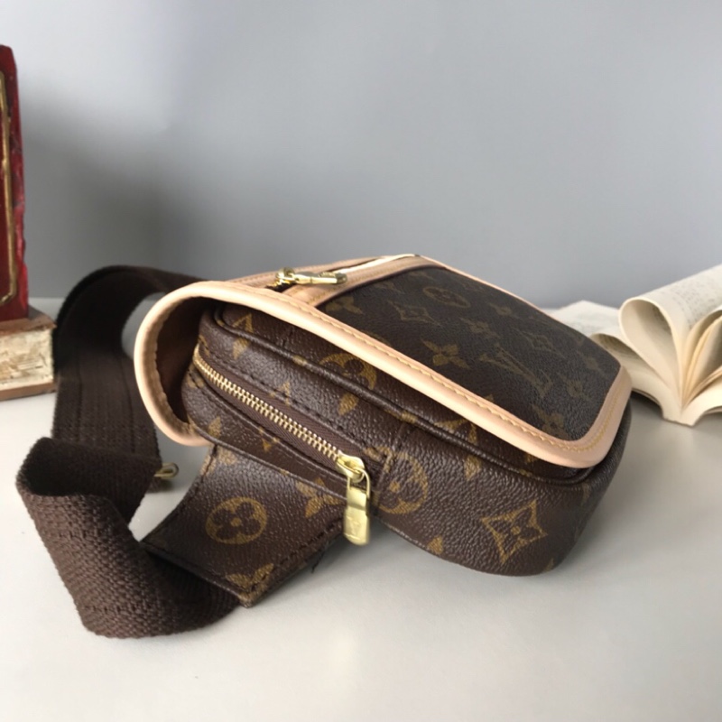l0vis Vvtt0n brown pre-owned bosphore monogram crossbody bag for women m40108 16 x 15 x 7 cm