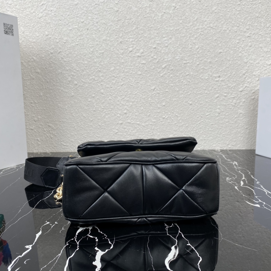 Pra*a system nappa leather patchwork bag black 1bd292 21 x 16 x 7 cm