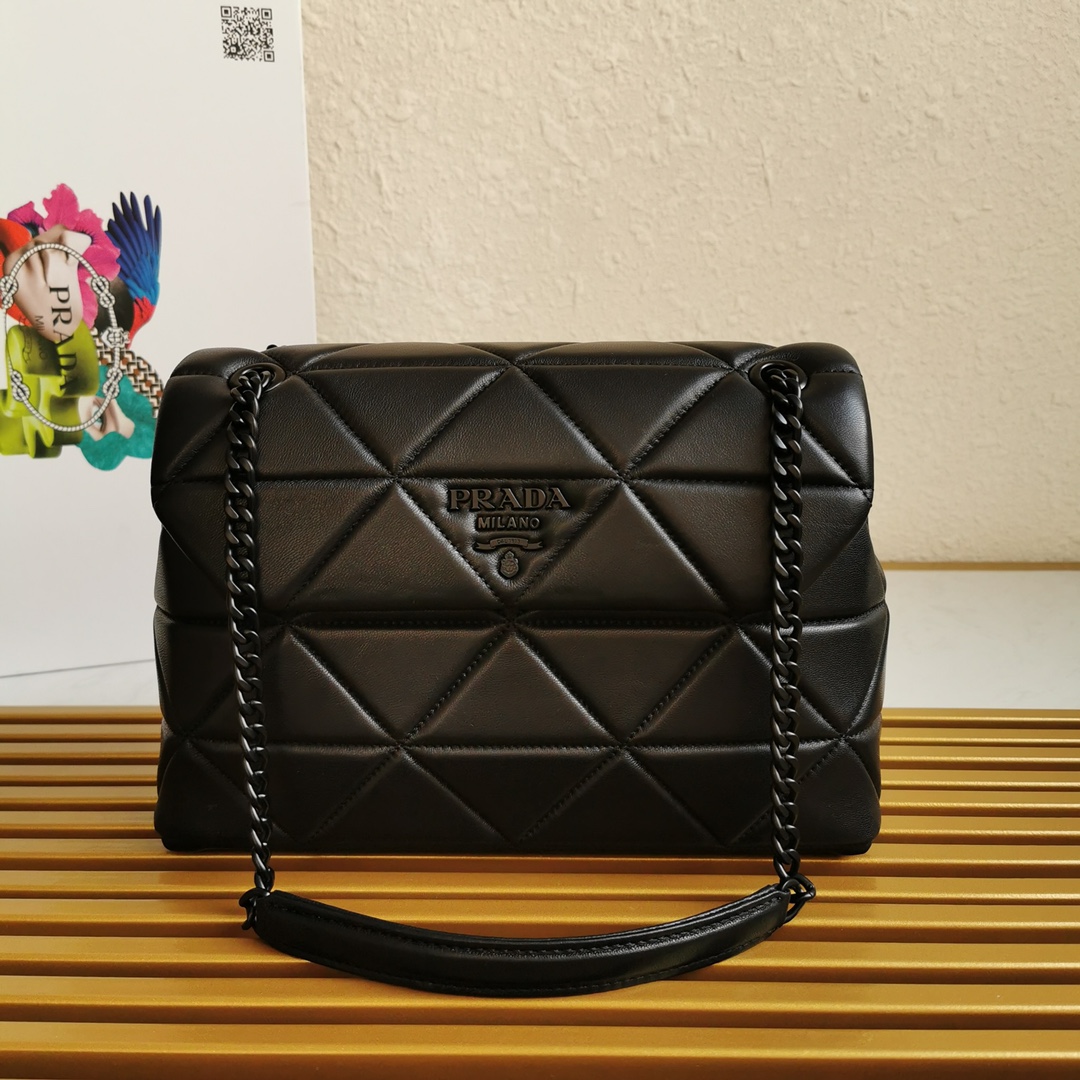Pra*a large nappa leather Pra*a spectrum bag black 1bd231 27 × 18.5 × 9 cm