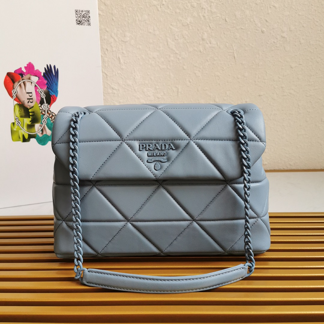 Pra*a large nappa leather Pra*a spectrum bag blue 1bd231 27 × 18.5 × 9 cm