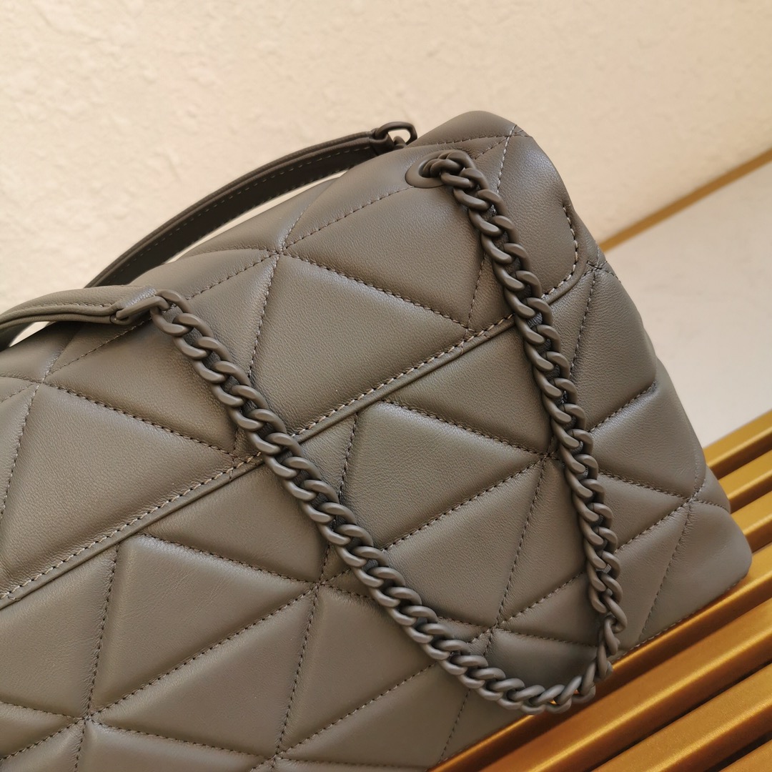 Pra*a large nappa leather Pra*a spectrum bag marble gray 1bd231 27 × 18.5 × 9 cm